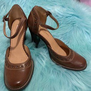 MISS BISOU SHOES Size 5.5 brown 3.5 heels Ankle